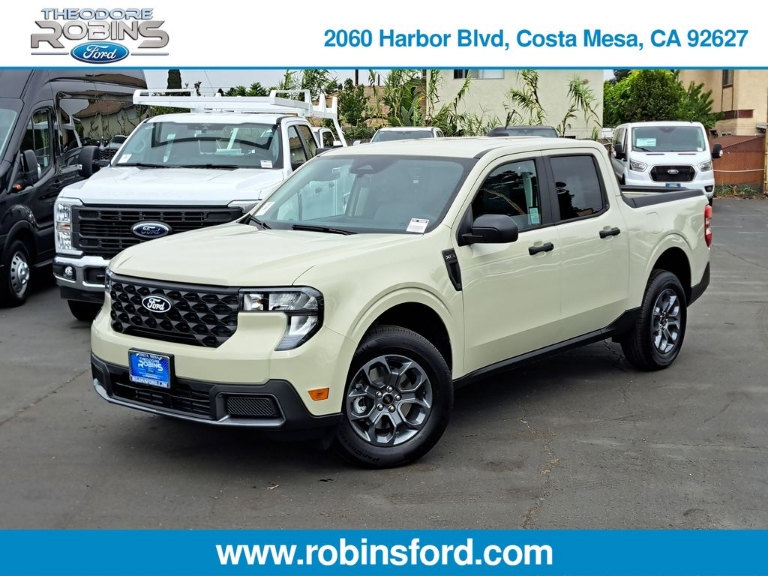 2025 Ford Maverick XLT