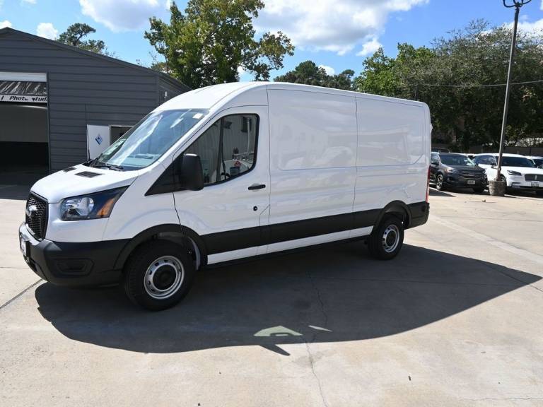 2025 Ford Transit Cargo Van Base
