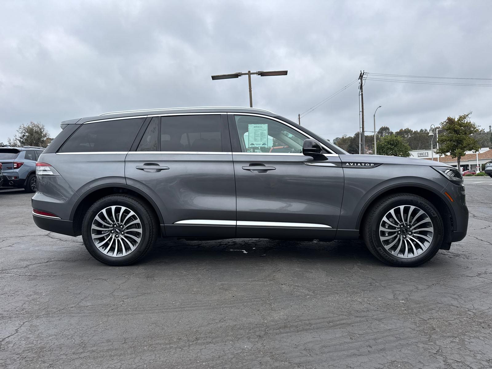 2024 Lincoln Aviator Reserve photo 4