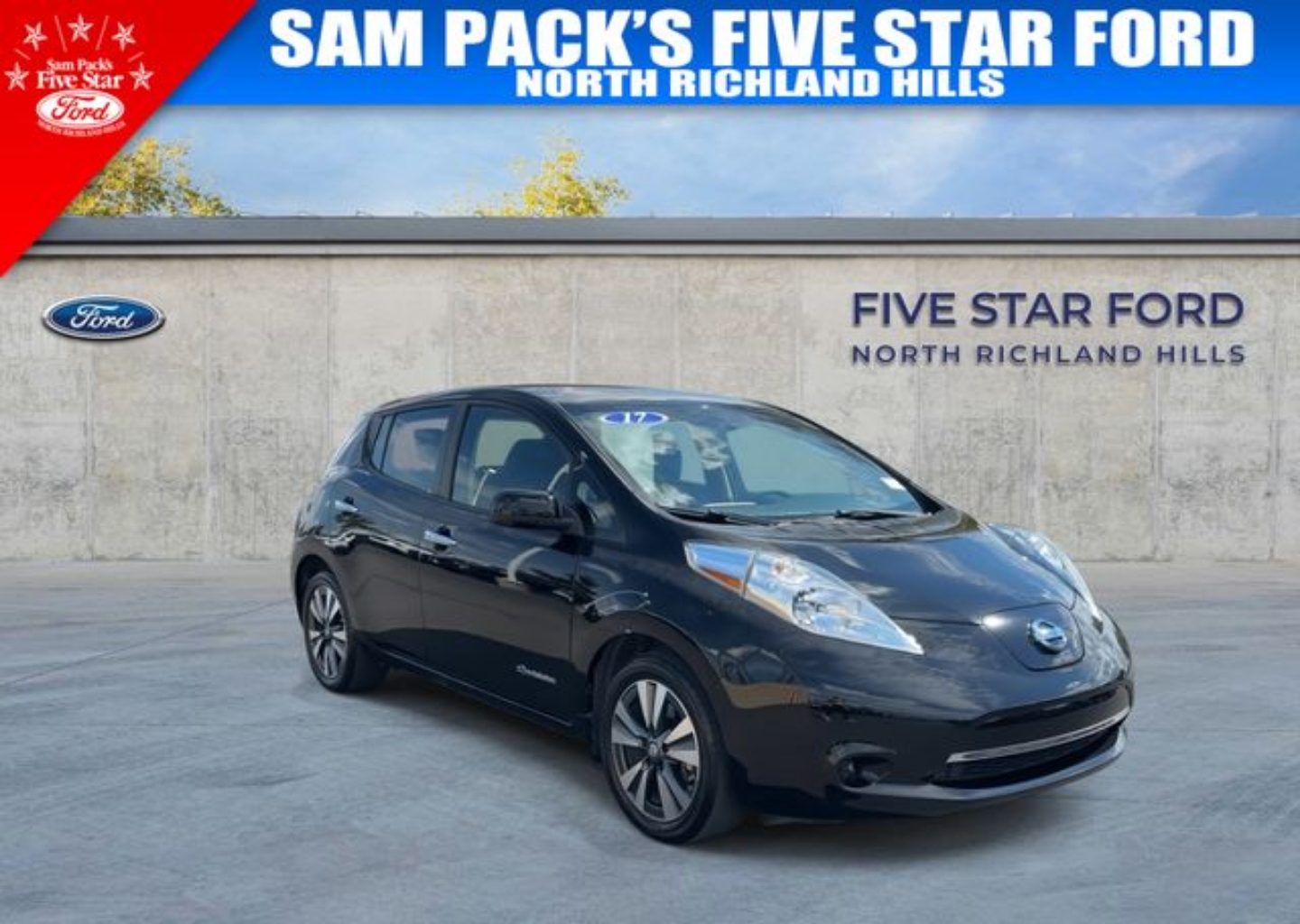 Used 2017 Nissan LEAF SV with VIN 1N4BZ0CP2HC302705 for sale in North Richland Hills, TX