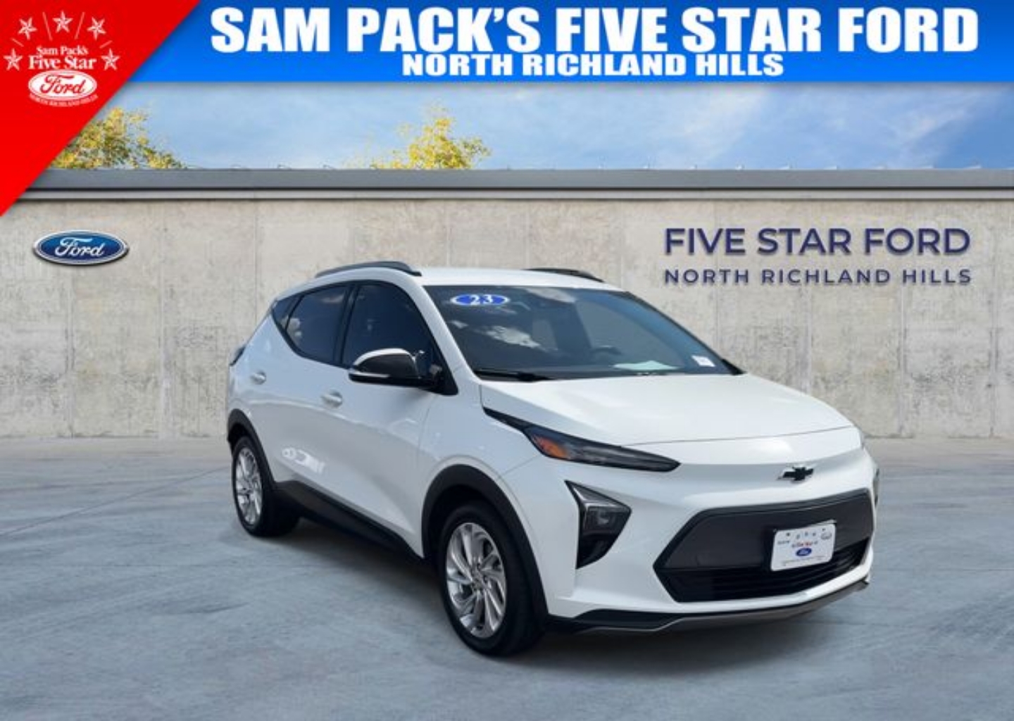 Used 2023 Chevrolet Bolt EUV LT with VIN 1G1FY6S05P4175911 for sale in North Richland Hills, TX