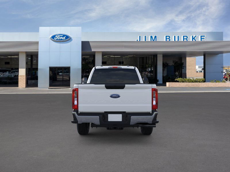 2026 Ford F-350 XLT photo 3