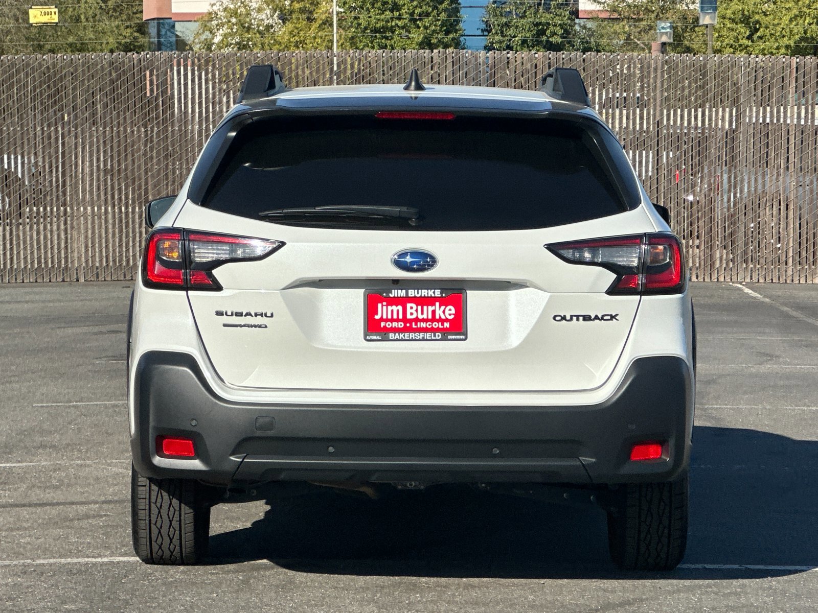 2023 Subaru Outback Onyx Edition photo 3