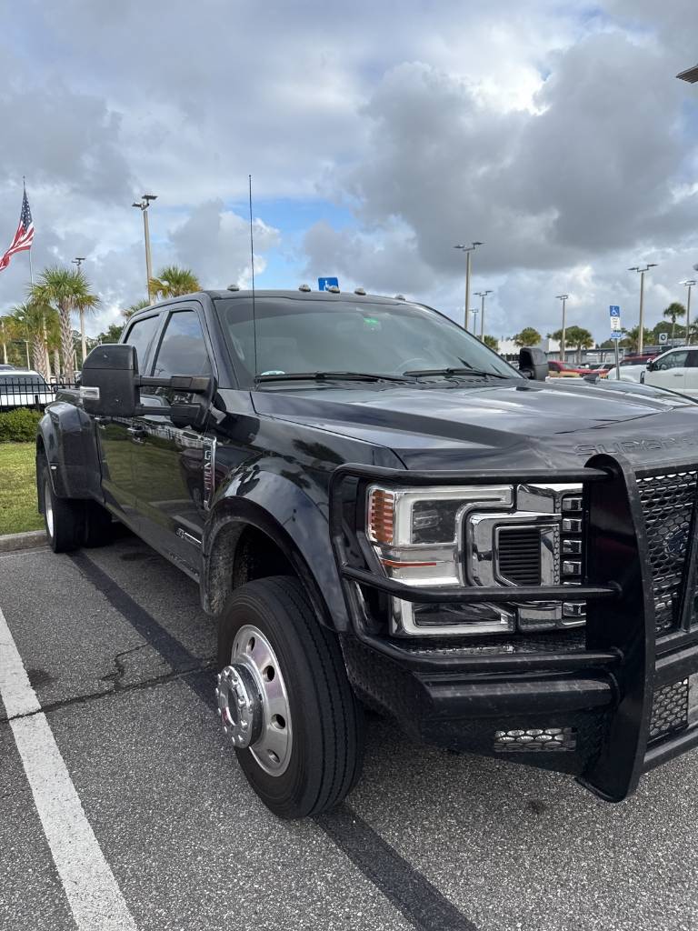 2021 Ford F-450SD LARIAT