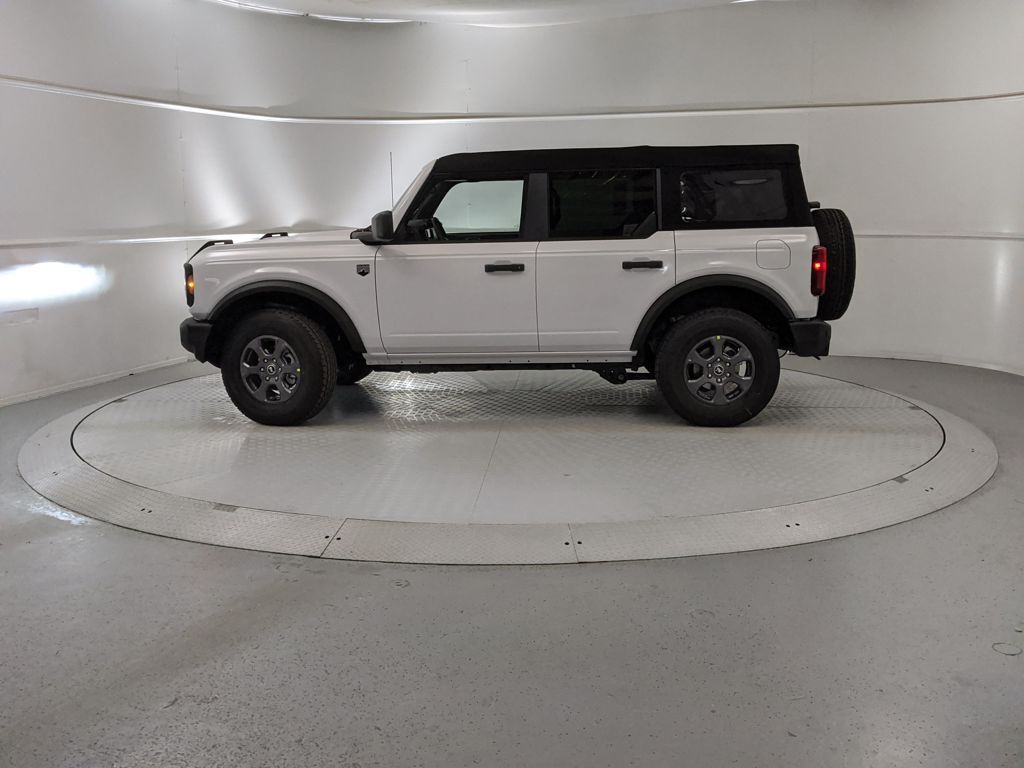 2025 Ford Bronco Big Bend photo 2
