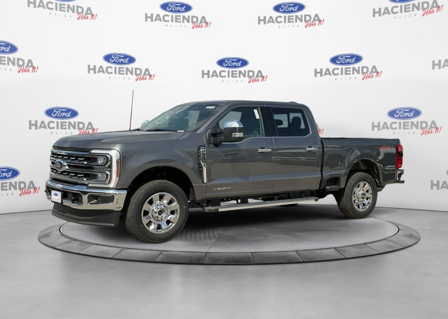 2025 Ford F-250 Super Duty Lariat's photo