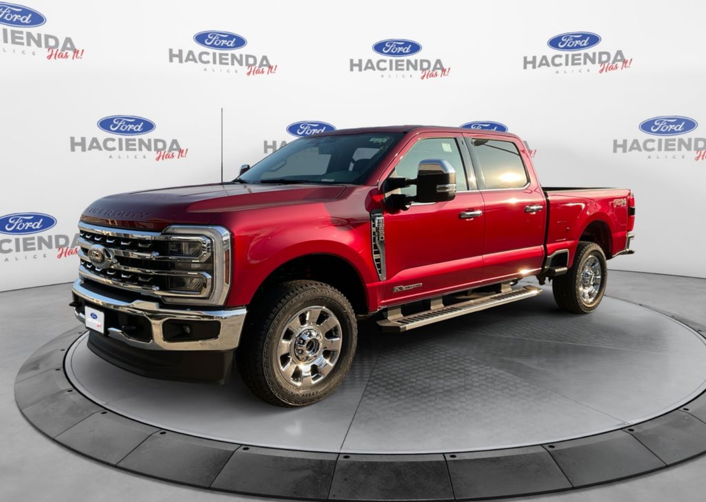 2025 Ford F-250 Super Duty Lariat's photo