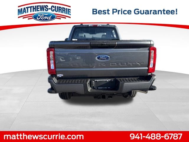 2026 Ford F-250 photo 2