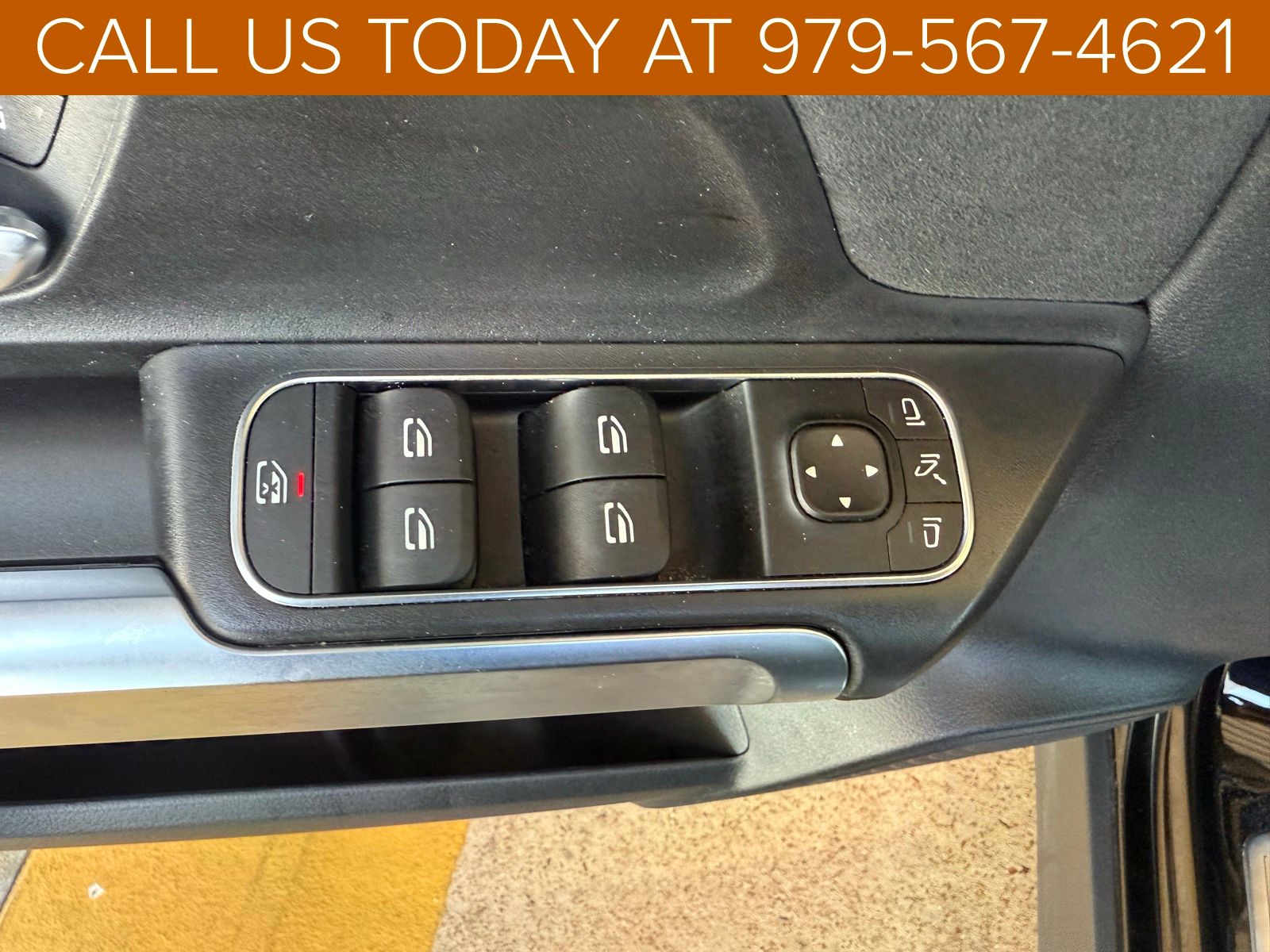 2021 Mercedes Benz GLB 250 photo 4