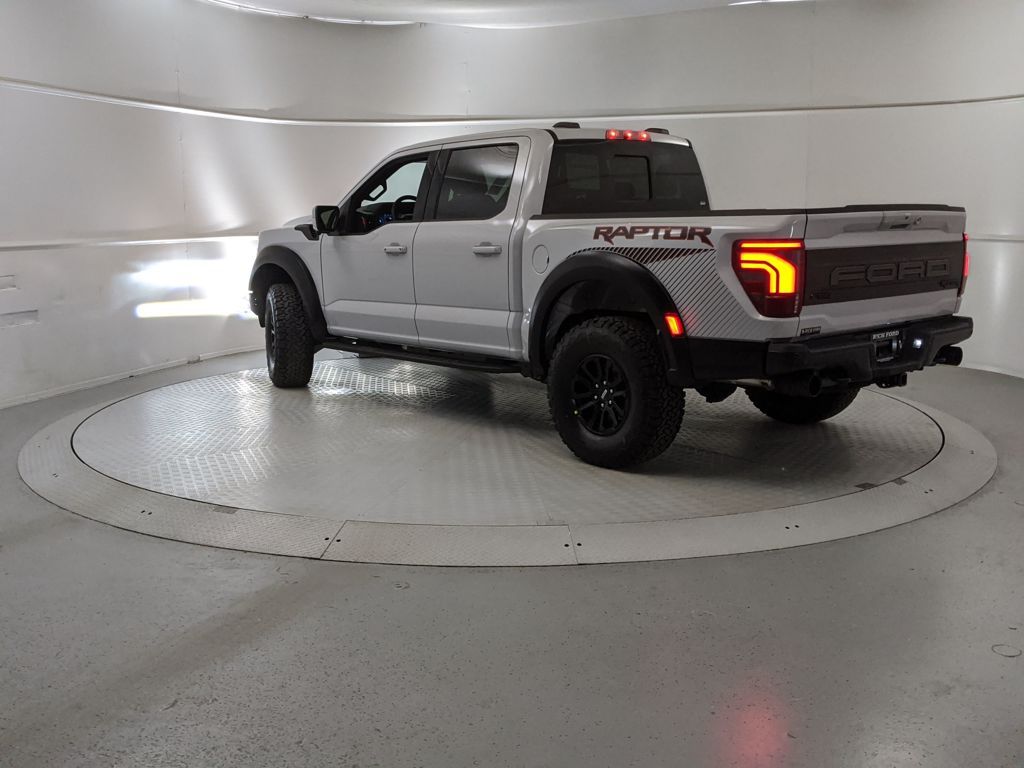 2025 Ford F-150 Raptor photo 3