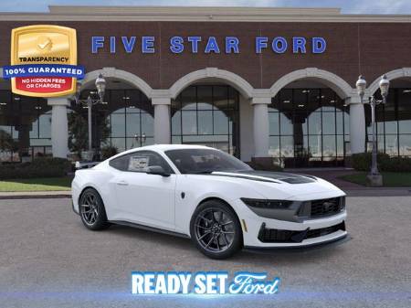 2025 Ford Mustang Dark Horse