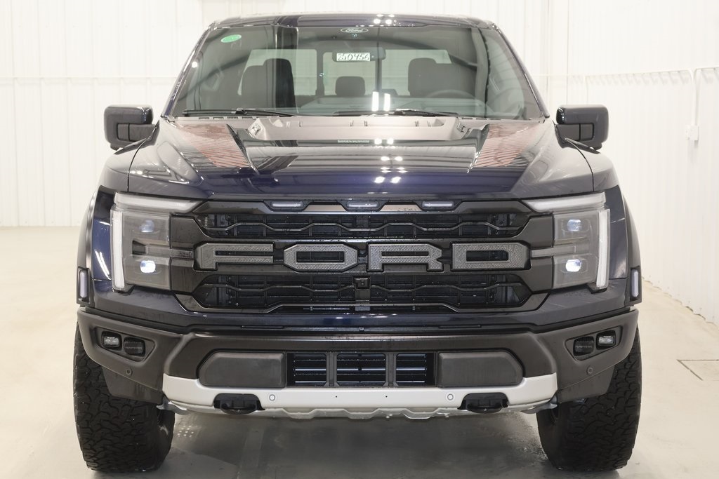 2025 Ford F-150 Raptor photo 3