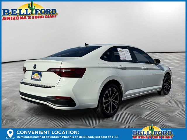 2024 Volkswagen Jetta 1.5T Sport photo 3