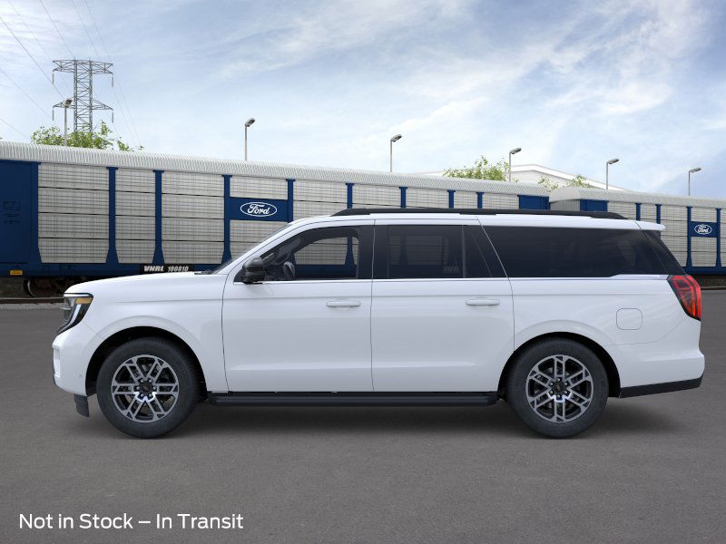2025 Ford Expedition MAX photo 4