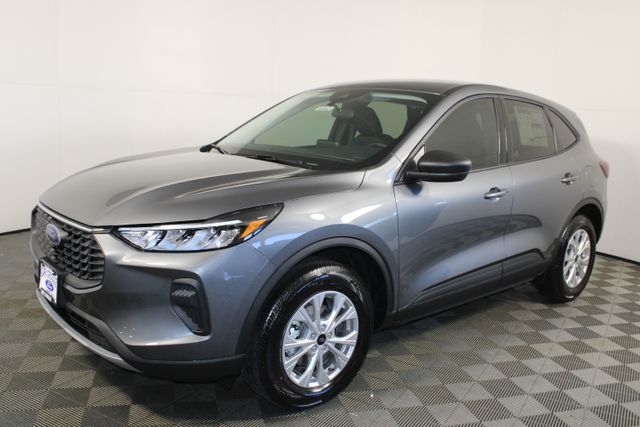 2026 Ford Escape Active photo 4