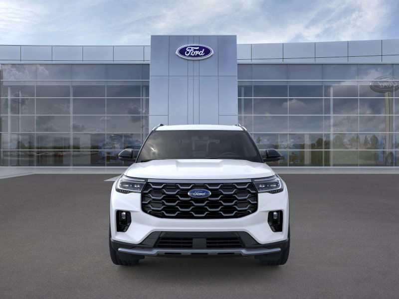 2025 Ford Explorer Platinum photo 4
