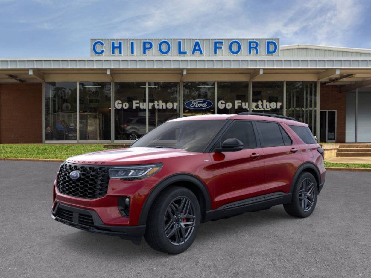 2025 Ford Explorer ST-LINE's photo