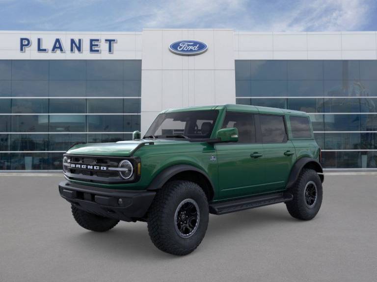 2025 Ford Bronco Outer Banks 4 Door 4X4