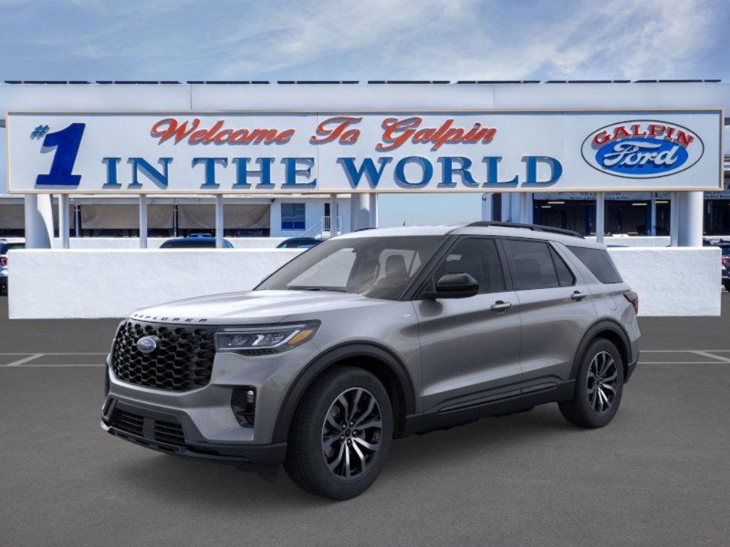 2025 Ford Explorer ST-Line