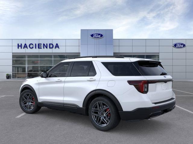 2025 Ford Explorer ST-Line photo 2