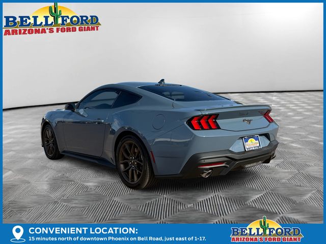2025 Ford Mustang EcoBoost Premium photo 4