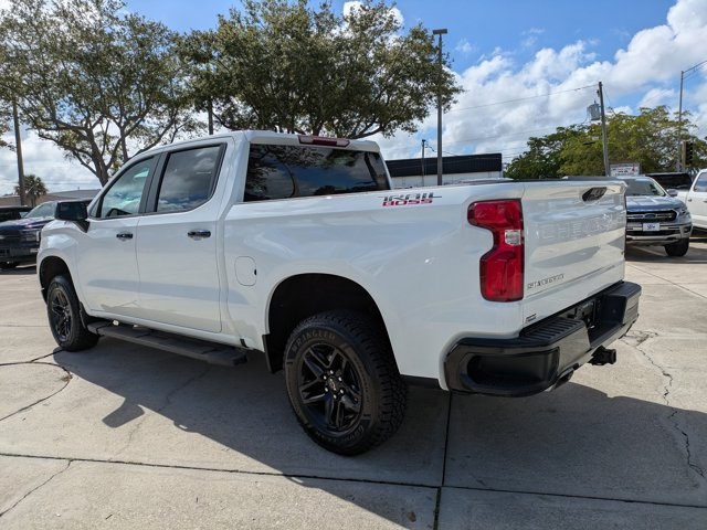 2024 Chevrolet Silverado 1500 LT Trail Boss photo 3