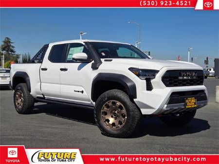 2025 Toyota Tacoma Hybrid Trailhunter