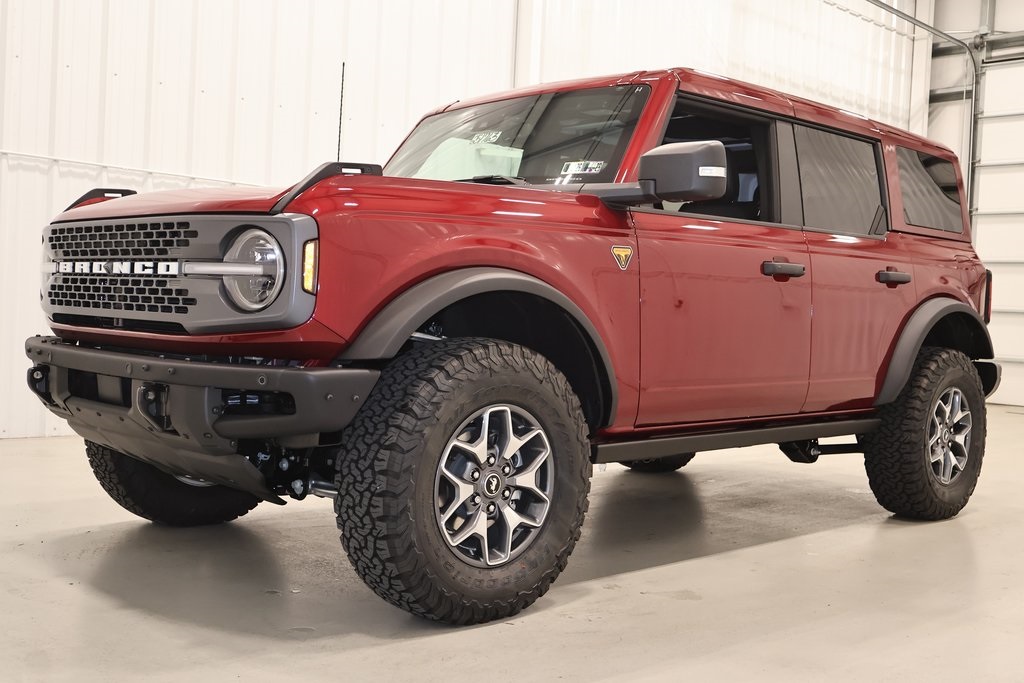 2025 Ford Bronco Badlands photo 4