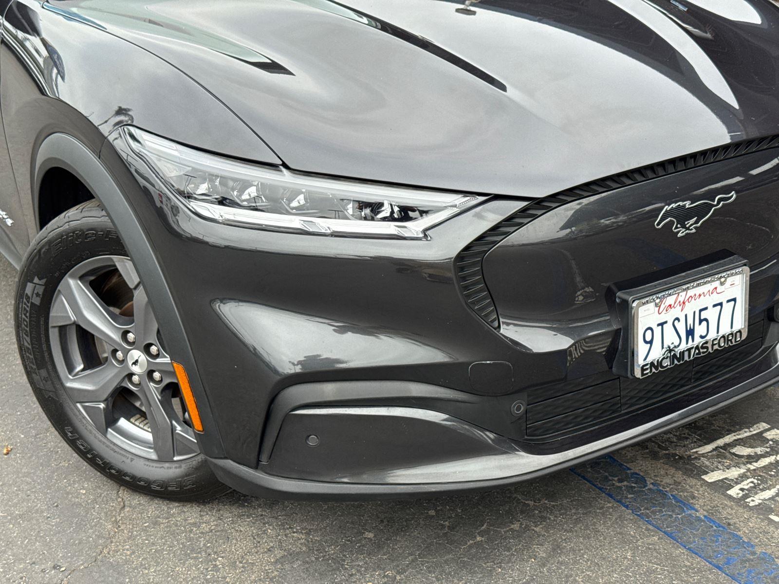 2022 Ford Mustang Mach-E Select photo 3