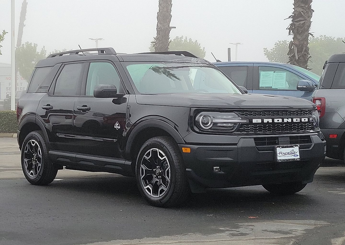 2025 Ford Bronco Sport Outer Banks's photo