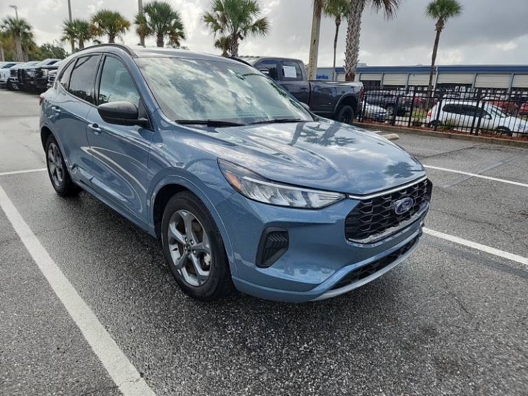2023 Ford Escape ST-Line