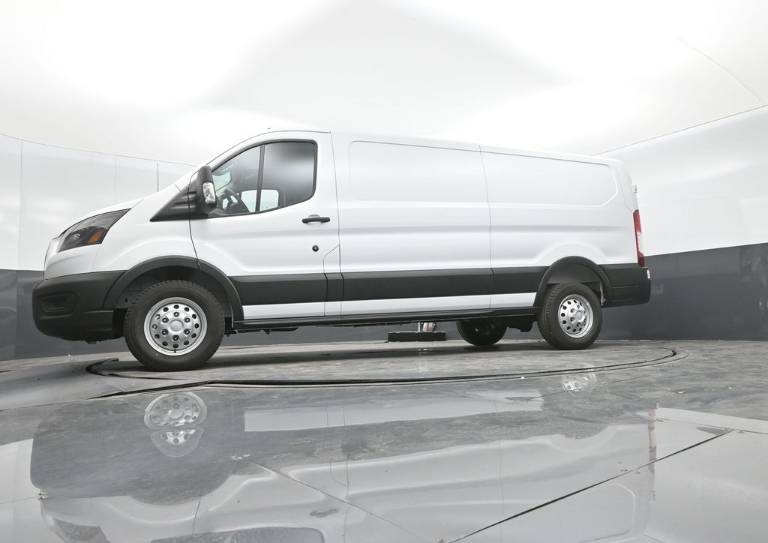 2025 Ford Transit Cargo Van Base