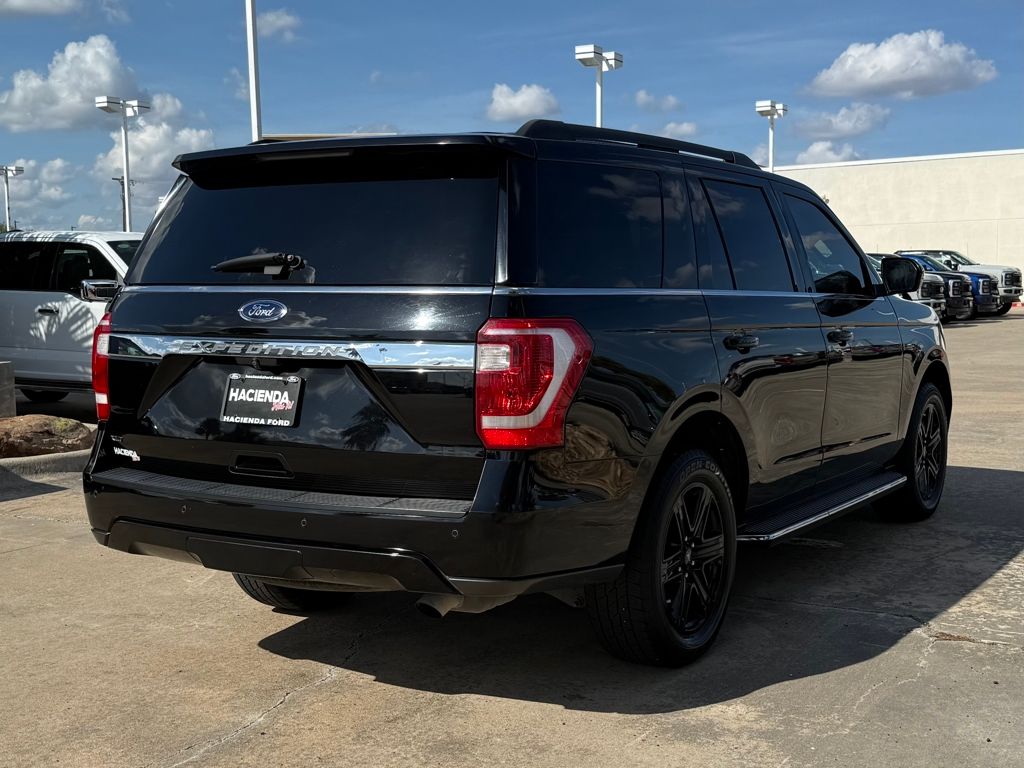 2021 Ford Expedition XLT photo 4