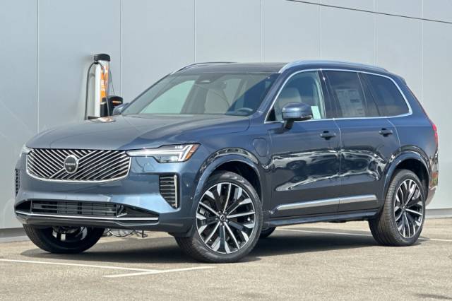 2026 Volvo XC90 Plug-In Hybrid T8 Ultra