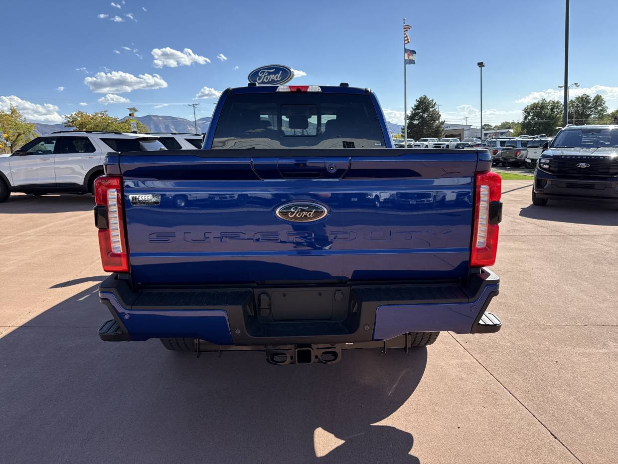 2026 Ford F-350 Super Duty Lariat - Photo 6