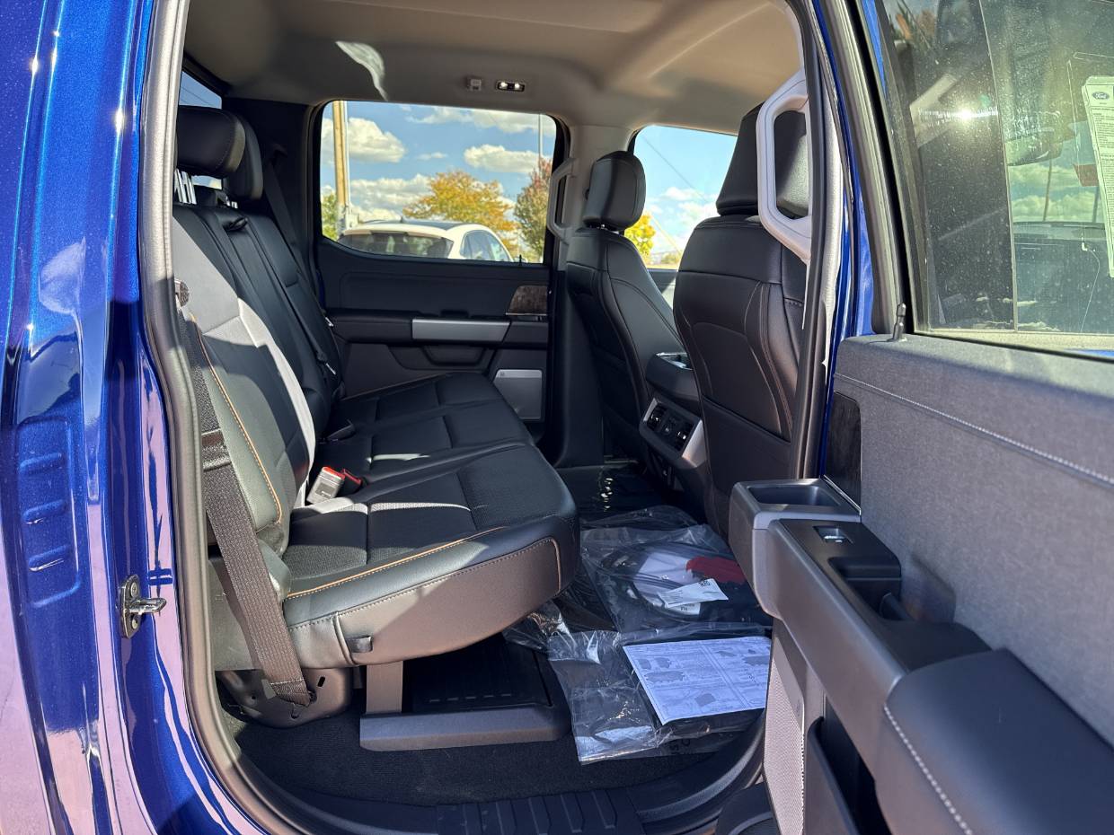 2026 Ford F-350 Super Duty Lariat - Photo 15