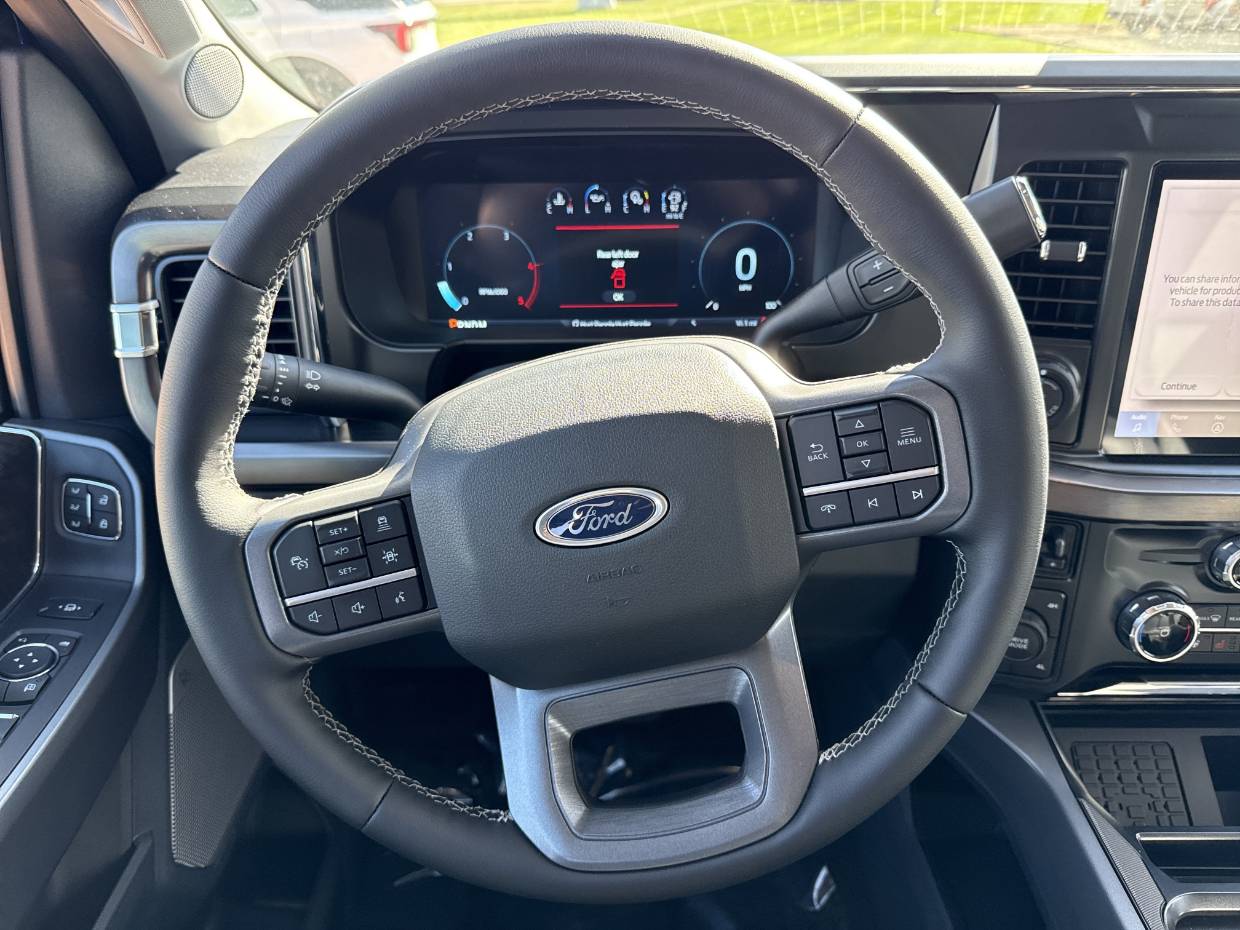 2026 Ford F-350 Super Duty Lariat - Photo 17