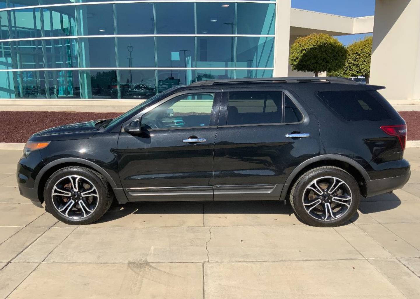 Used 2014 Ford Explorer Sport with VIN 1FM5K8GT6EGC13236 for sale in Turlock, CA