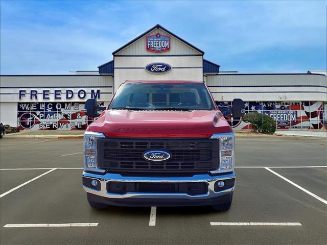 2026 Ford F-250 XL photo 2