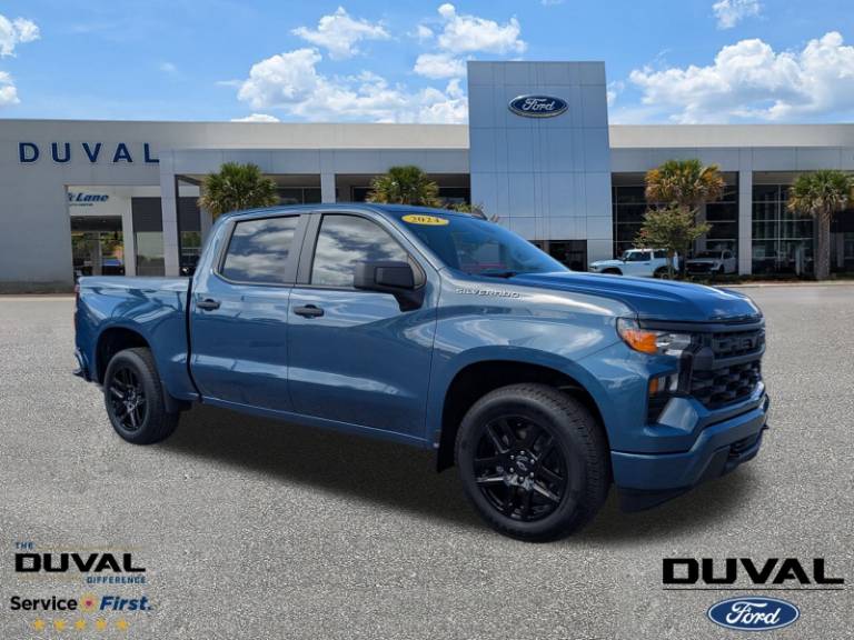 2024 Chevrolet Silverado 1500 Custom