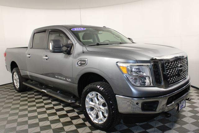 Used 2018 Nissan Titan XD SV with VIN 1N6BA1F45JN526261 for sale in Kansas City