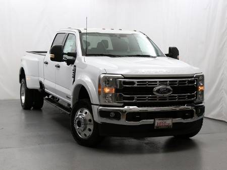 2026 Ford F-450SD XLT
