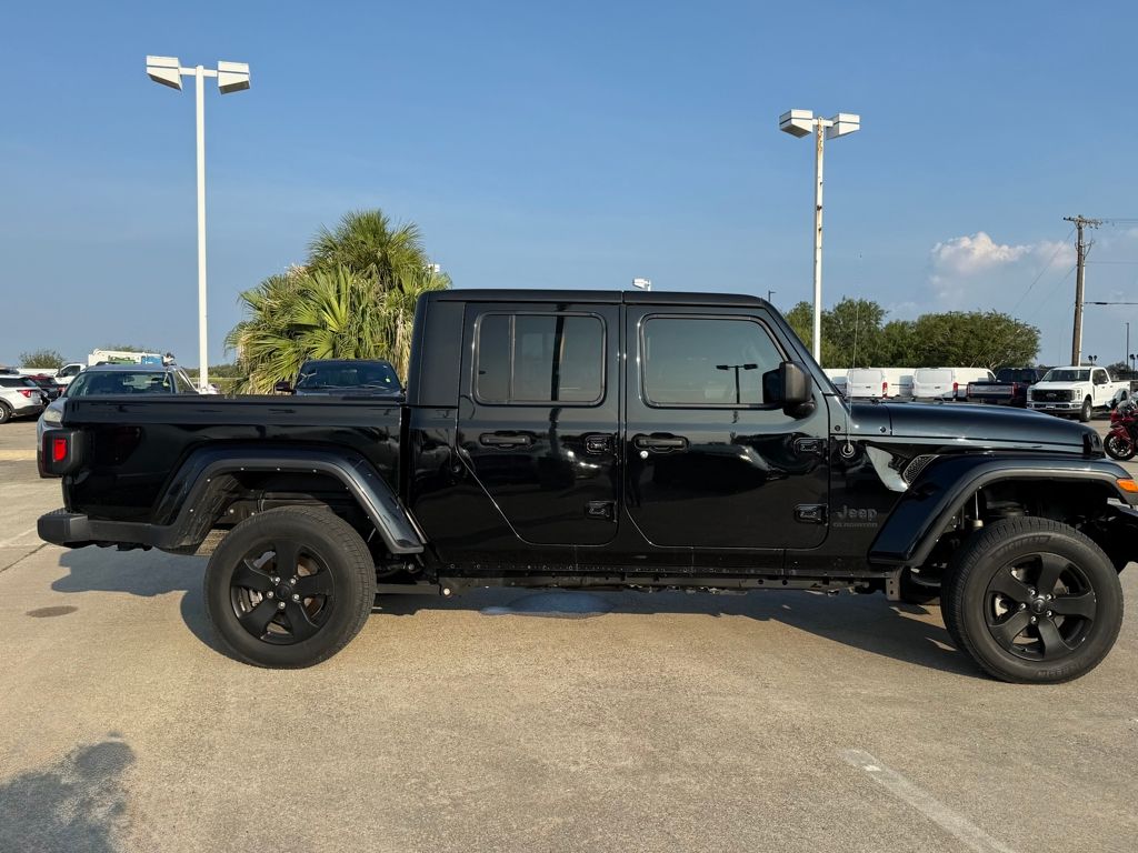 2022 Jeep Gladiator Altitude photo 4