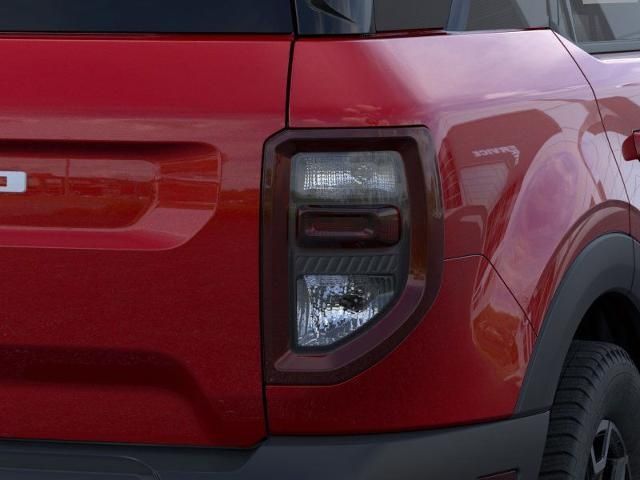 2025 Ford Bronco Sport Outer Banks photo 4
