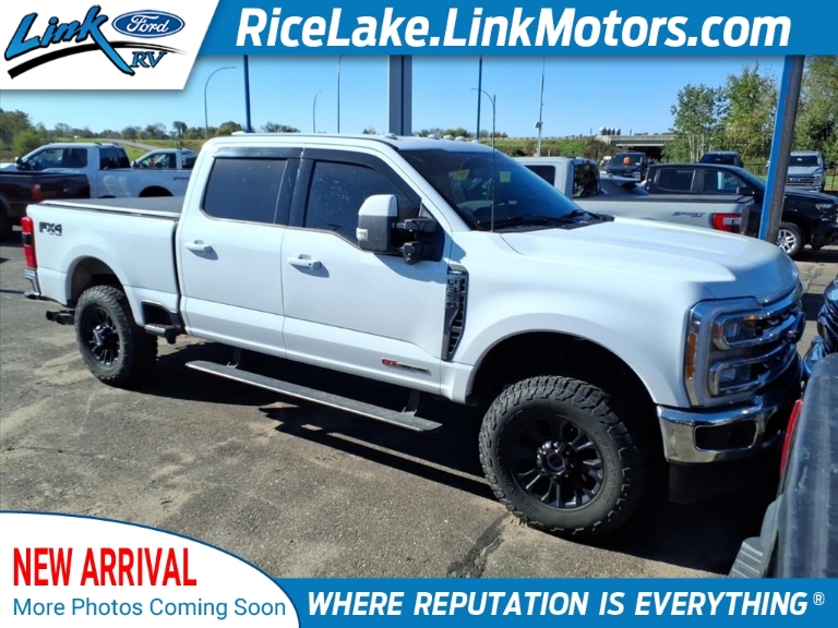 2023 Ford F-350 Super Duty XL 4WD Crew Cab 6.75 Box