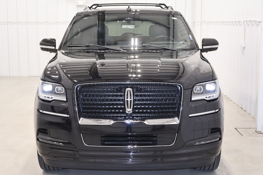 2023 Lincoln Navigator Reserve photo 4