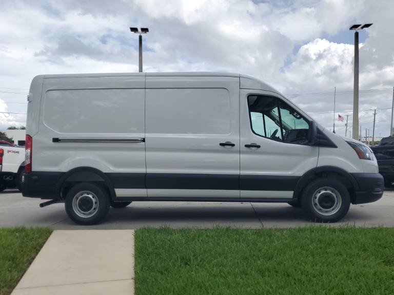 2025 Ford Transit T-250