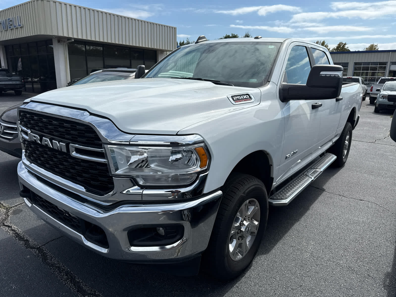 2024 Ram 2500 Big Horn photo 2