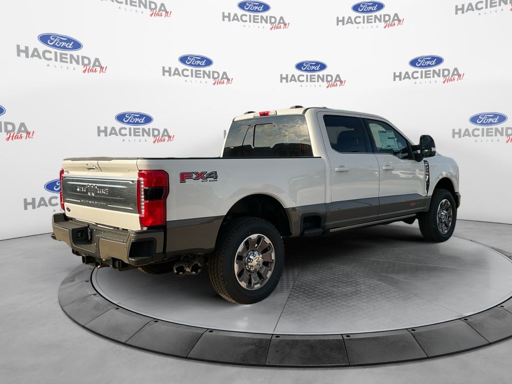 2026 Ford F-250 photo 4