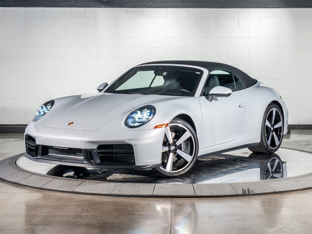 2025 Porsche 911 Carrera Cabriolet